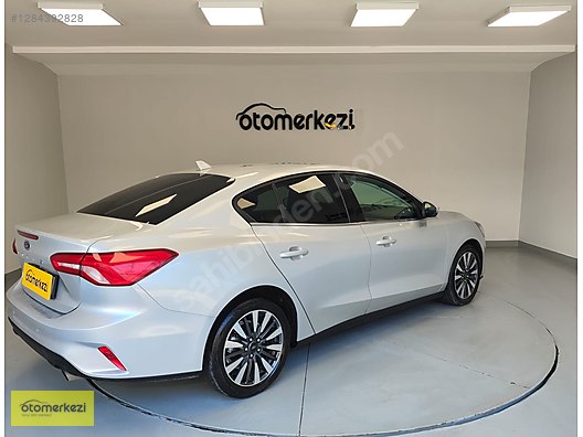 OTOMERKEZİ'NDE 0.79 İLE 12 AY KREDİ - K.KARTI 12 TAKSİT- FOCUS