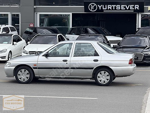 Vasıta / Otomobil / Ford / Escort / 1.8 / CLX