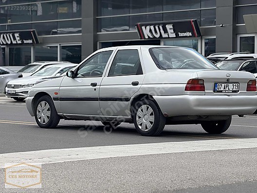 Vasıta / Otomobil / Ford / Escort / 1.8 / CLX