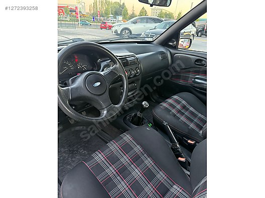 Vasıta / Otomobil / Ford / Escort / 1.8 / CLX