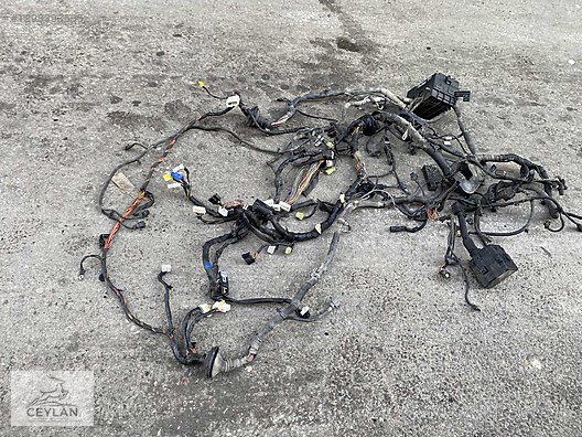 2008 KİA SPORTAGE MOTOR İÇİ ve GÖGÜSLÜK TESİSATI