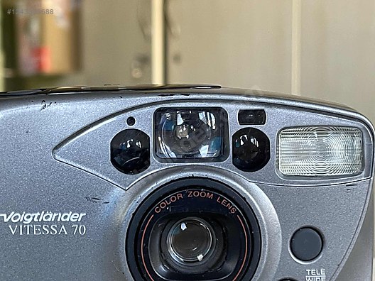 35 mm Film Cameras / Voigtländer / Voigtlander vitessa 70 on