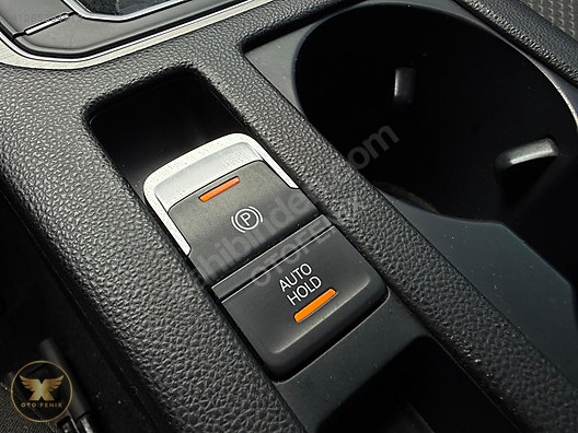 OTOFENİX 2017 VOLSWAGEN PASSAT 1.6 TDI TRENDLINE LED FAR/R TAMP.