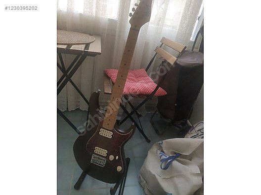 İkinci El ve Sıfır Alışveriş / Müzik / Müzik Aletleri / Telli Çalgılar / Gitar / Elektro