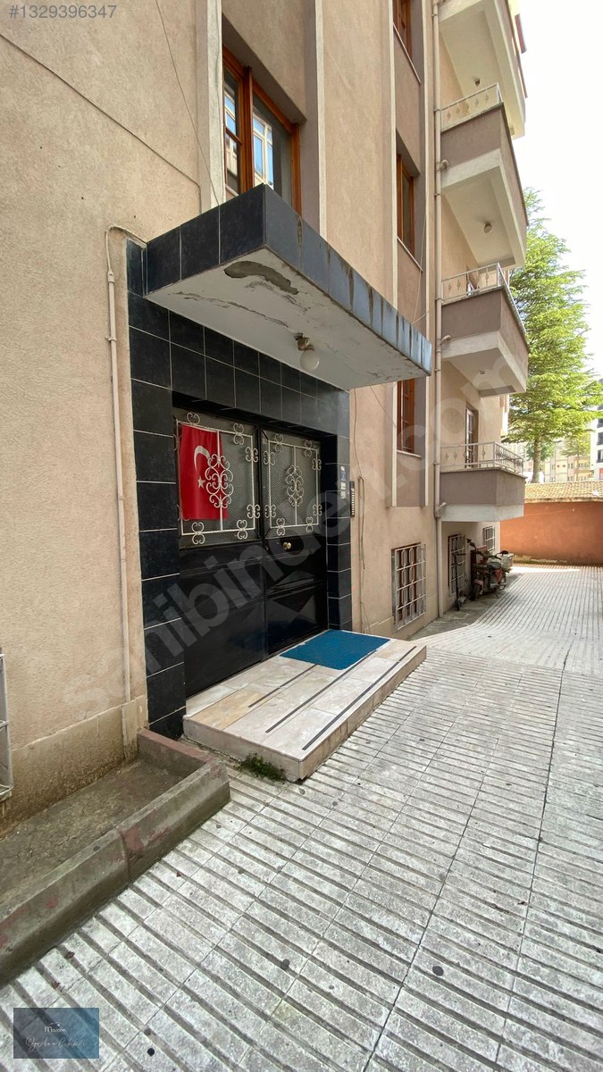23 NİSAN ARKASI 4+1 155 M2 MERKEZİ LOKASYON FERAH KİRALIK DAİRE