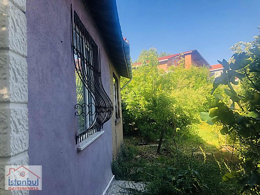 BEYKOZ YALIKÖYDE DOĞA İÇİNDE MİNİMAL BAHÇELİ MÜSTAKİL SATILIK EV