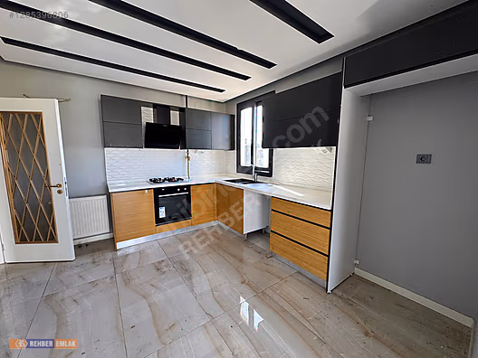 REHBER'DEN TURGUT ÖZALA YÜRÜME MESAFESİNDE CAZİP 3+1 DAİRE #1285396806