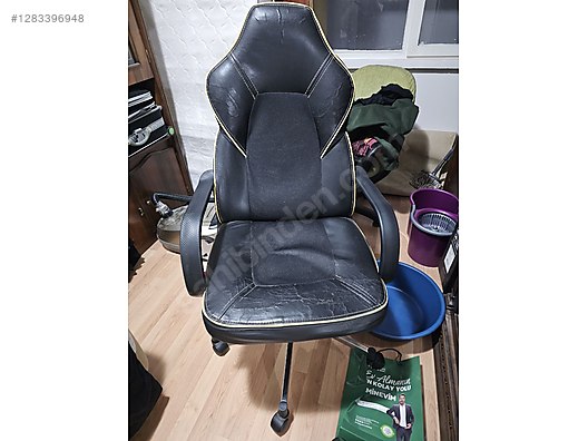 Used & Brand New Items / Gaming & Gamers Exclusive / Gaming Equipment / Gaming Chair