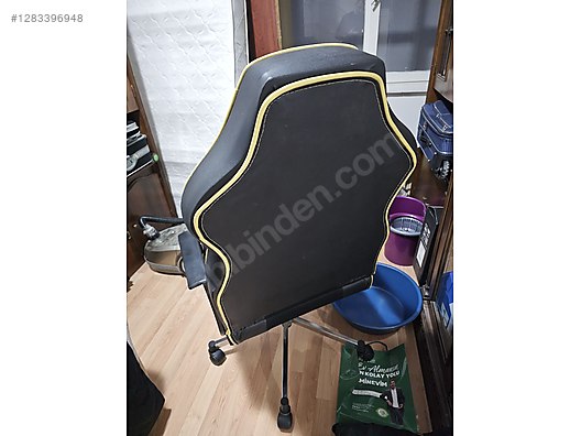 Used & Brand New Items / Gaming & Gamers Exclusive / Gaming Equipment / Gaming Chair