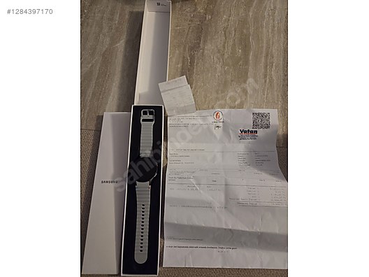 銀ベイ Rolex Oyster Perpetual 34 'Olive Green Dial' saati 349.570 TL´ya