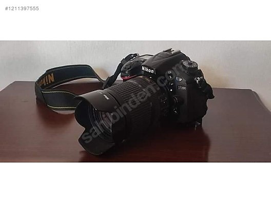 DSLR Nikon D7200 fotoğraf makinesi Nikon D7200 çanta ile at