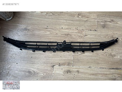 F様オーダー Jx7b17k945a4 Ford Focus 18-21 Ön Tampon Alt Panjuru alt ızgara