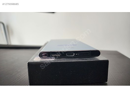 Used & Brand New Items / Cell Phones & Accessories / Cell Phones / Samsung / Galaxy S22 Ultra