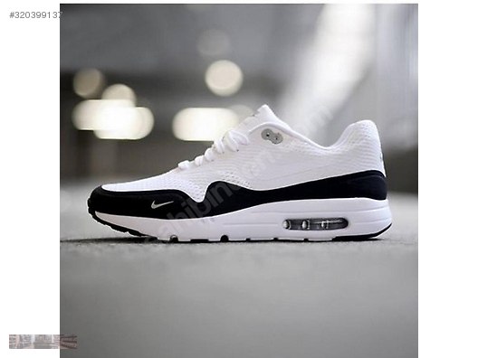Casual Shoes NIKE AIR MAX 1 ULTRA ESSENTIAL WHITE BLACK Air Max 1 Ultra White Black 819476 101