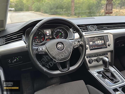 Vasıta / Otomobil / Volkswagen / Passat / 1.6 TDI BlueMotion / Comfortline