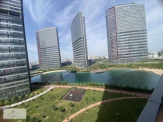 Bahçeşehir Kozapark'ta Sedef Blok 3+1 Göl Cepheli Satılık Daire #1250399805