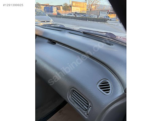 Cars & SUVs / Hatches & Bodywork / Mazda 626 torpido göğüslük on