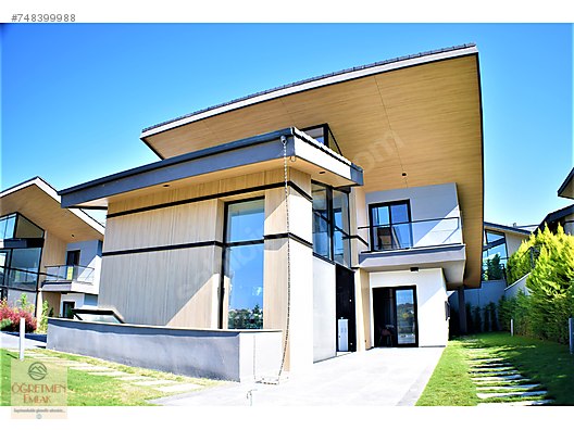 Cesme Dalyan Da Farkli Bir Tasarimli Havuzlu Mustakil Yazlik Satilik Villa Ilanlari Sahibinden Com Da 748399988