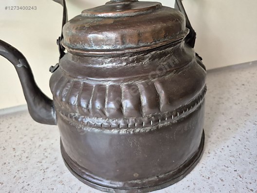 Used & Brand New Items / Home Decor / Kitchen Utensils / Tea Pots