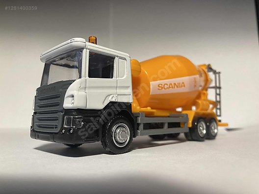 Maisto Diecast Model 1:64 Scania Çekici (TIR) Çeşitleri