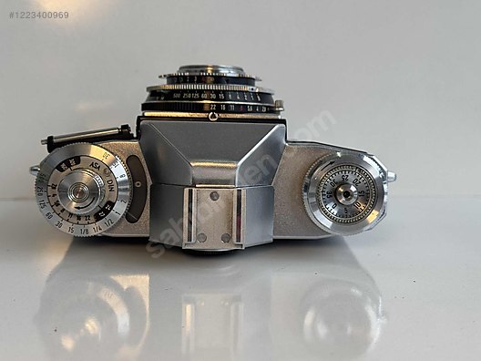 Used & Brand New Items / Cameras & Photographic Equipment / Analogue Film Cameras / 35 mm SLR / Zeiss