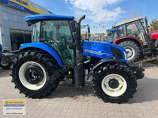 Machinery / Agricultural Machines / Tractors / New Holland / TD5.110