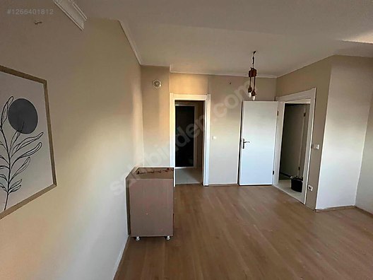 Kurtköy merkezde geniş teraslı 2+1 çatı katı