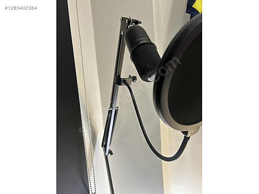 Used & Brand New Items / Computers / Peripherals / Headphones & Microphones