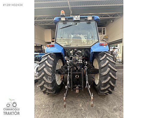 Machinery / Agricultural Machines / Tractors / New Holland / TM130