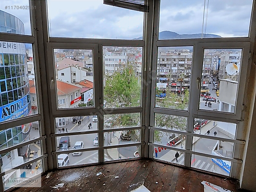 Emlak / İş Yeri / Satılık / Büro & Ofis