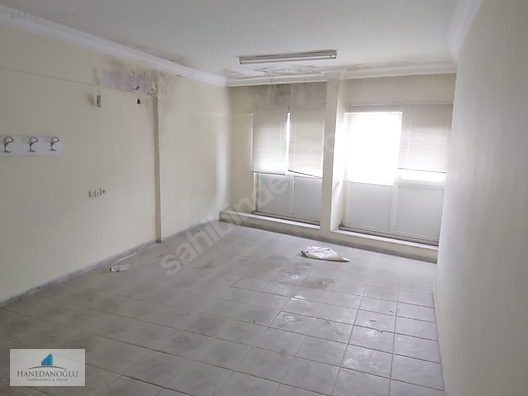 Emlak / İş Yeri / Satılık / Büro & Ofis