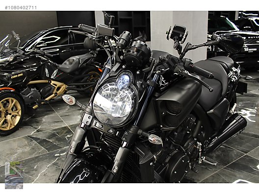 Yamaha Vmax Model Naked Roadster Motor Motosiklet Ma Azas Ndan