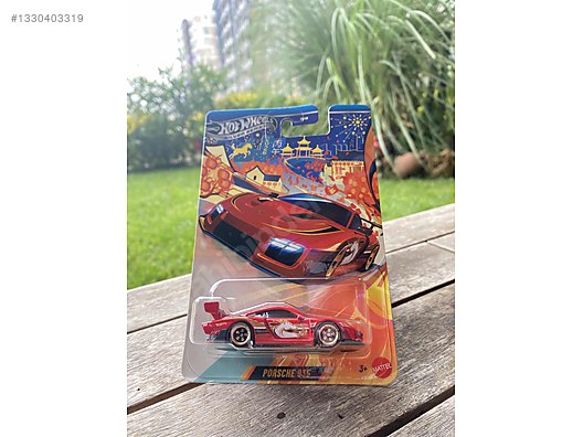 Hot Wheels Diecast Model 1:64 Porsche Araba - 1330403319