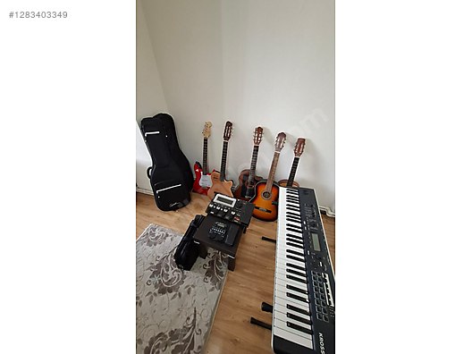 Squier Elektro Gitar