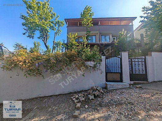 TURYAP'TAN KOCAELİ BAHÇECİKTE SATILIK TRİPLEX VİLLA
