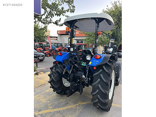 Machinery / Agricultural Machines / Tractors / New Holland / TT60 Classic
