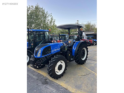 Machinery / Agricultural Machines / Tractors / New Holland / TT60 Classic