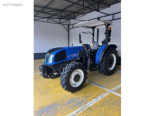 Machinery / Agricultural Machines / Tractors / New Holland / TT60 Classic