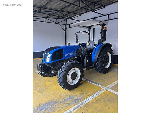 Machinery / Agricultural Machines / Tractors / New Holland / TT60 Classic