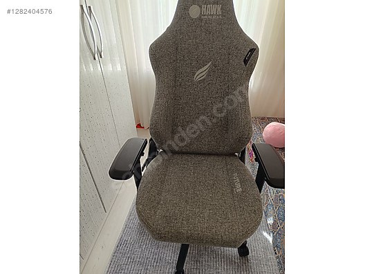 Used & Brand New Items / Gaming & Gamers Exclusive / Gaming Equipment / Gaming Chair