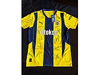 Fenerbahçe Çubuklu İç Saha İmzalı Yeni Forması Futbol Milli