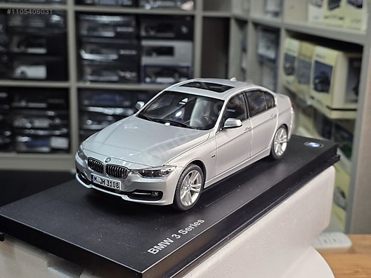 Paragon Diecast Model 1:18 BMW Araba - 1105406031