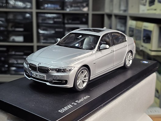 Paragon Diecast Model 1:18 BMW Araba - 1105406031