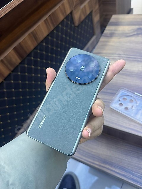 Mİ13 ULTRA 16+3 RAM kayıtlı