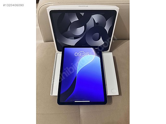 Apple iPad Air 5 64 GB Tablet - 1320406090