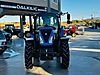 Machinery / Agricultural Machines / Tractors / New Holland / T5.90