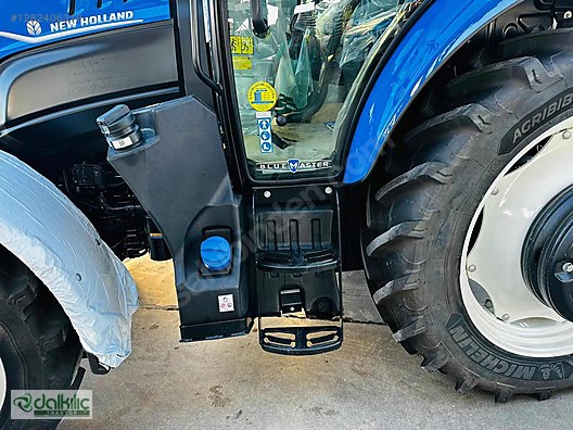 Machinery / Agricultural Machines / Tractors / New Holland / T5.90
