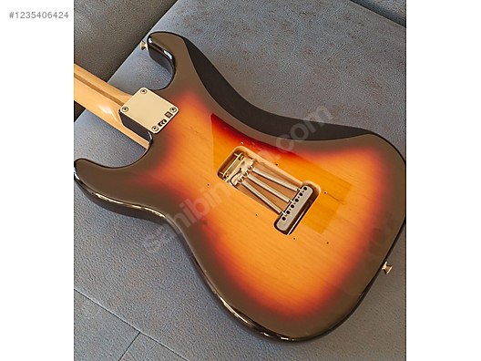 İkinci El ve Sıfır Alışveriş / Müzik / Müzik Aletleri / Telli Çalgılar / Gitar / Elektro