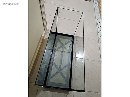 Pets & Livestock / Accessories / Fish / Aquariums