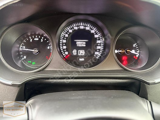 Vasıta / Otomobil / Renault / Megane / 1.5 dCi / Touch